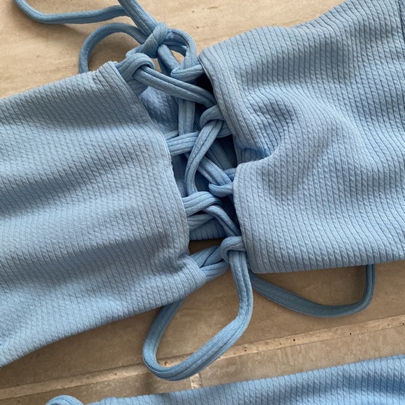 Lace up high waisted bikini - Picture 2 of 3